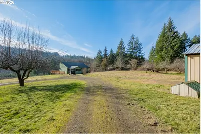 27914 Walkerwood Ln, Sweet Home, OR 97386 - Photo 5