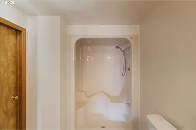 27914 Walkerwood Ln, Sweet Home, OR 97386 - Photo 21