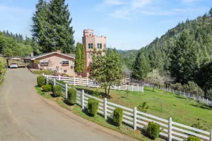 520 Brimstone Rd, Wolf Creek, OR 97497 - Photo 31