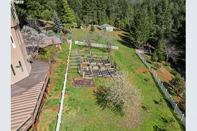 520 Brimstone Rd, Wolf Creek, OR 97497 - Photo 39