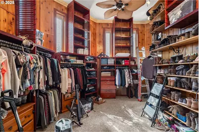 520 Brimstone Rd, Wolf Creek, OR 97497 - Photo 17