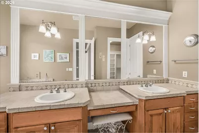 14053 SE Claremont St, Happy Valley, OR 97086 - Photo 21