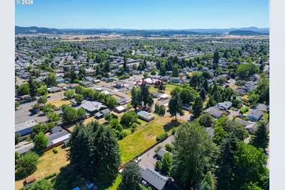 2093 W Irwin Way, Eugene, OR 97402 - Photo 15