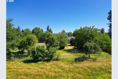 2093 W Irwin Way, Eugene, OR 97402 - Photo 9