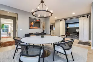 2416 NE Regents Dr, Portland, OR 97212 - Photo 7