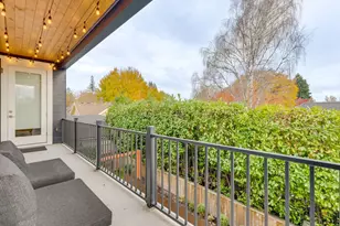 2416 NE Regents Dr, Portland, OR 97212 - Photo 27