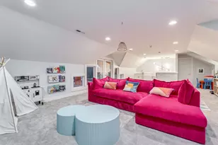 2416 NE Regents Dr, Portland, OR 97212 - Photo 33