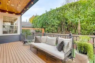 2416 NE Regents Dr, Portland, OR 97212 - Photo 19