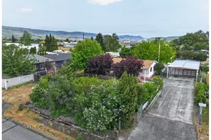 604 D St, Dallesport, WA 98617 - Photo 21