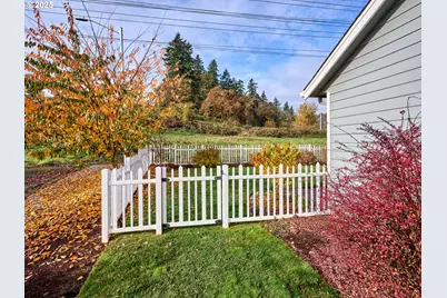 1709 Bartlett Hill Dr, Salem, OR 97304 - Photo 43