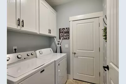 1709 Bartlett Hill Dr, Salem, OR 97304 - Photo 37