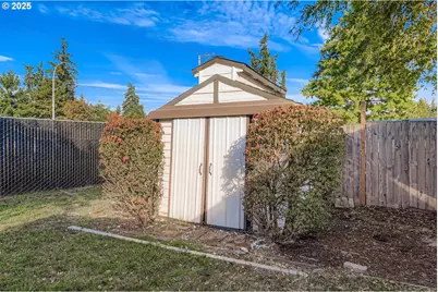 19778 SW Prospect Ln, Beaverton, OR 97078 - Photo 27