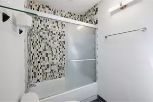60 W 36th Ave, Eugene, OR 97405 - Photo 21