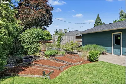 2146 Birchwood Ave, Eugene, OR 97401 - Photo 33