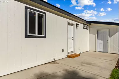 712 NW 6th St, Pendleton, OR 97801 - Photo 25