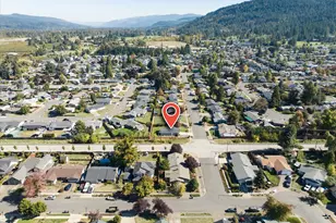 6916 D St, Springfield, OR 97478 - Photo 33