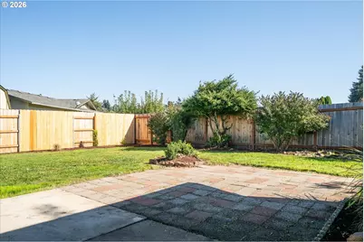 6916 D St, Springfield, OR 97478 - Photo 25