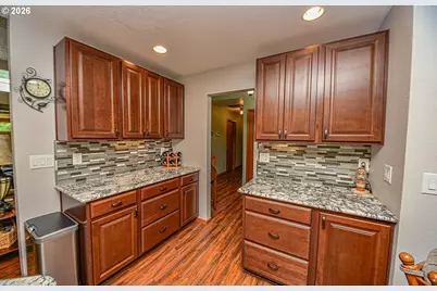 74287 Fern Hill Rd, Rainier, OR 97048 - Photo 7