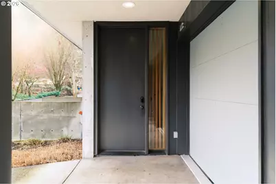 245 SW Meade St #M3, Portland, OR 97201 - Photo 37