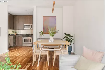 245 SW Meade St #M3, Portland, OR 97201 - Photo 9