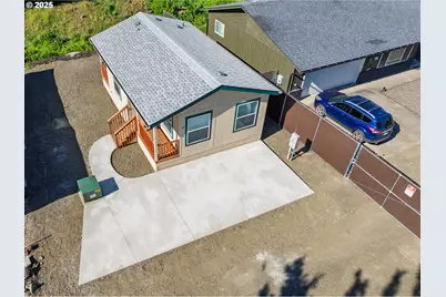 201 NE Peggy Ave #11, Roseburg, OR 97470 - Photo 19