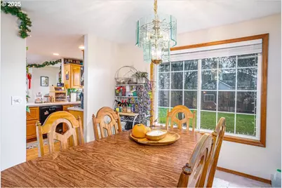 3248 18th Ave, Albany, OR 97322 - Photo 7