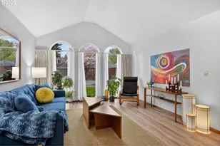 10602 SW Kent St, Portland, OR 97224 - Photo 5