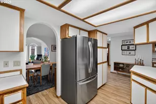 10602 SW Kent St, Portland, OR 97224 - Photo 19