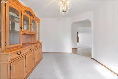 6593 Rippling Brook Dr SE, Salem, OR 97317 - Photo 7