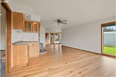 6593 Rippling Brook Dr SE, Salem, OR 97317 - Photo 21