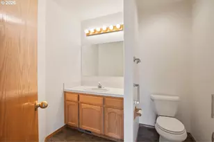 6593 Rippling Brook Dr SE, Salem, OR 97317 - Photo 17