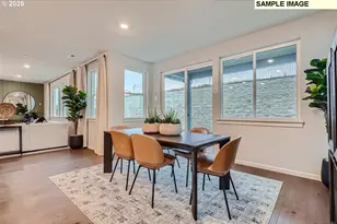 8818 SW Peoria Ln, Tualatin, OR 97062 - Photo 13