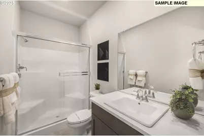 8818 SW Peoria Ln, Tualatin, OR 97062 - Photo 9