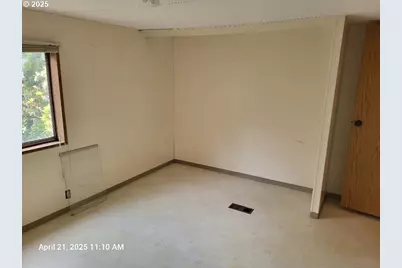 1050 N Cedar Point Rd, Coquille, OR 97423 - Photo 17