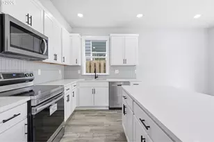 3159 NE 117th Ave, Portland, OR 97220 - Photo 13