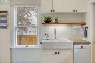 6326 N Commercial Ave, Portland, OR 97217 - Photo 15