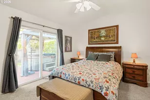 2660 SW Hume Ct, Portland, OR 97219 - Photo 13