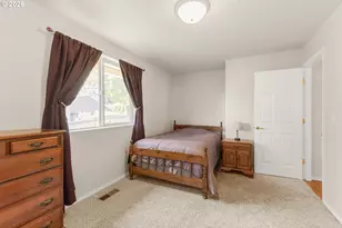 2660 SW Hume Ct, Portland, OR 97219 - Photo 21