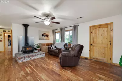 8130 Highway 47, Carlton, OR 97111 - Photo 7