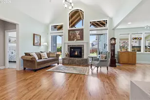 2400 NW West Hills Dr, McMinnville, OR 97128 - Photo 9