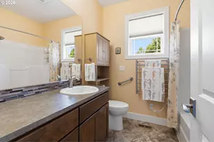2400 NW West Hills Dr, McMinnville, OR 97128 - Photo 27