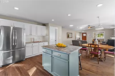 162 Muirfield Ave SE, Salem, OR 97306 - Photo 21