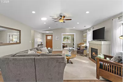 162 Muirfield Ave SE, Salem, OR 97306 - Photo 13