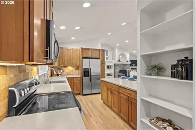 565 McAdams Rd E, Longview, WA 98632 - Photo 15