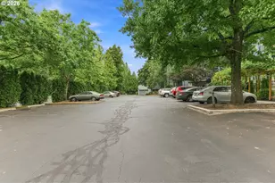 8720 SW Tualatin Rd, Tualatin, OR 97062 - Photo 23