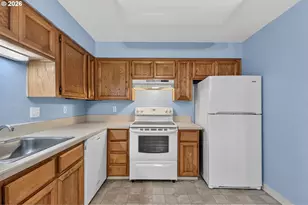 8720 SW Tualatin Rd, Tualatin, OR 97062 - Photo 9
