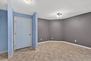8720 SW Tualatin Rd, Tualatin, OR 97062 - Photo 3