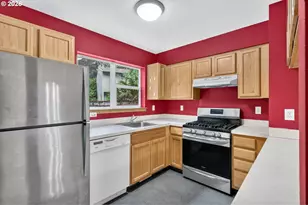 7865 SE Phillips Creek Ln, Milwaukie, OR 97222 - Photo 11
