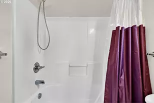 7865 SE Phillips Creek Ln, Milwaukie, OR 97222 - Photo 23