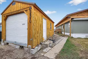 2637 14th St, Baker City, OR 97814 - Photo 17